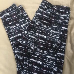 Amelia James Malibu workout leggings